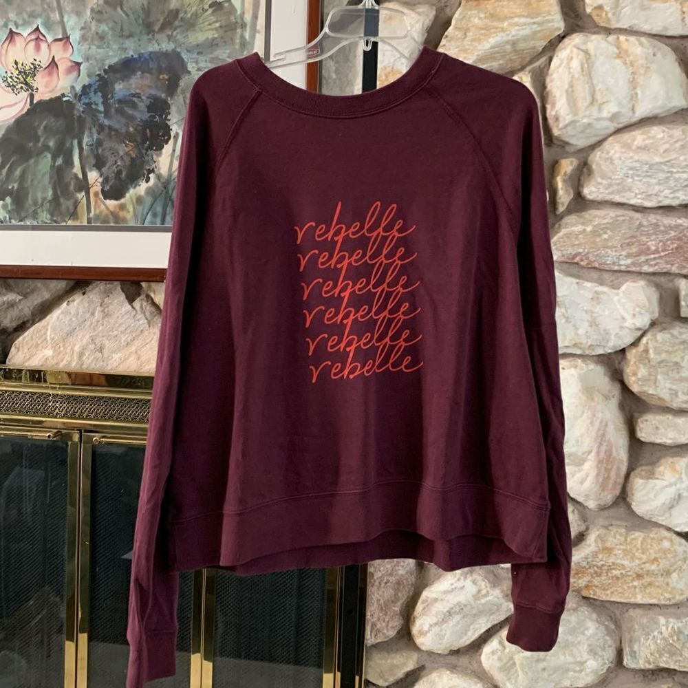 Stella dot pullover 